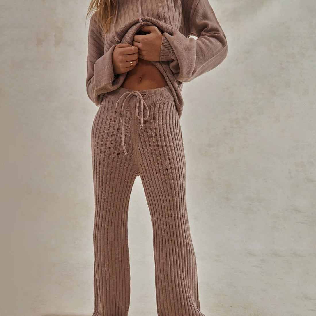 New women's two-piece sweater wide leg pants suit