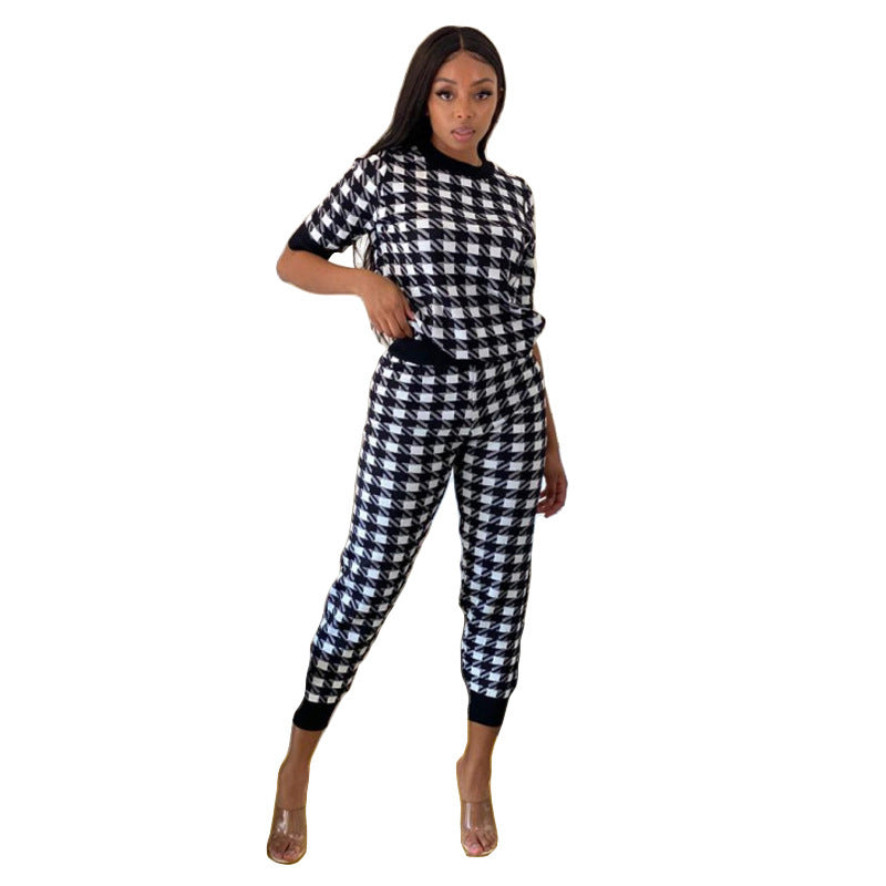 Black And White Plaid Sports 2-Piece Suit For Sexy Women