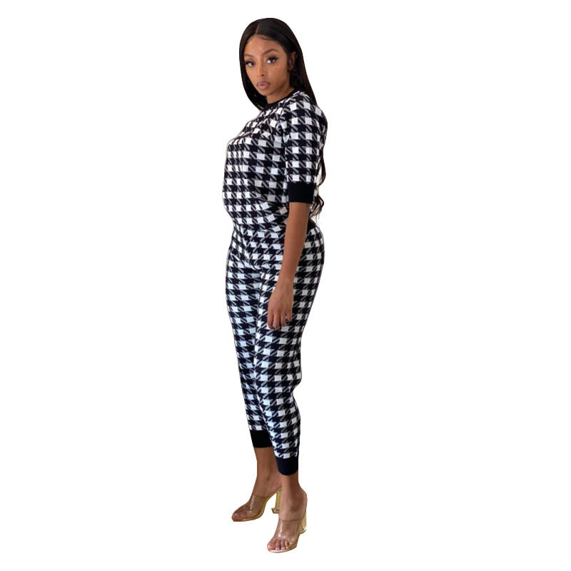 Black And White Plaid Sports 2-Piece Suit For Sexy Women