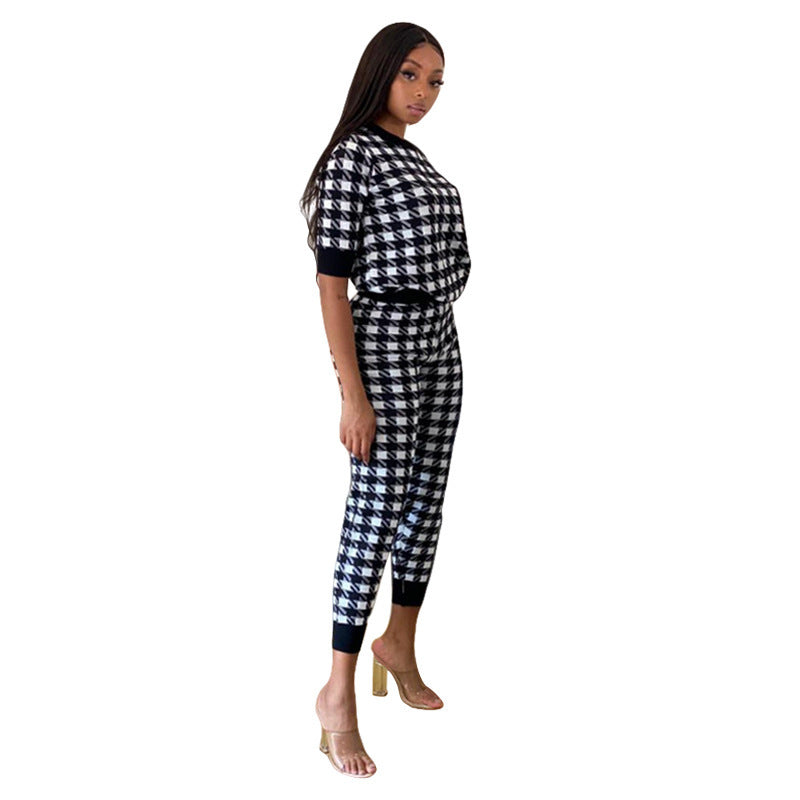 Black And White Plaid Sports 2-Piece Suit For Sexy Women