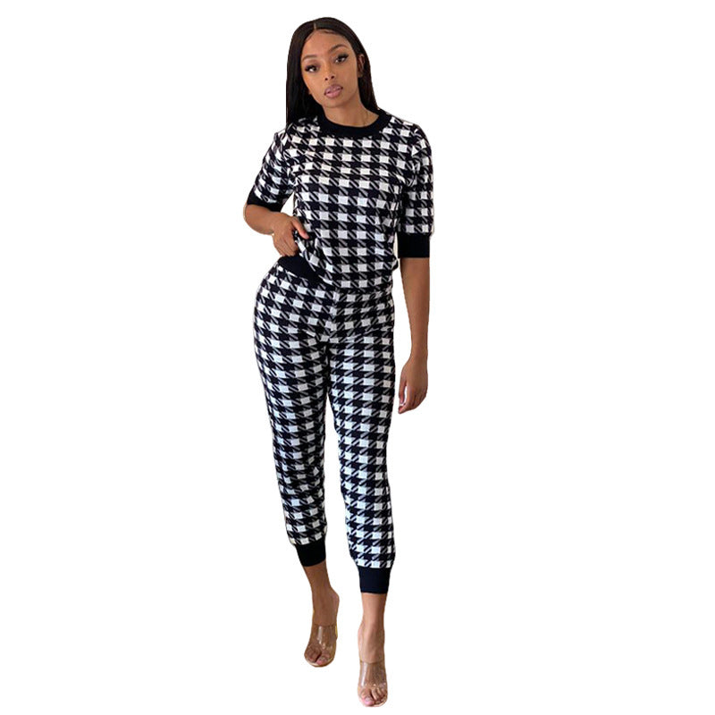 Black And White Plaid Sports 2-Piece Suit For Sexy Women