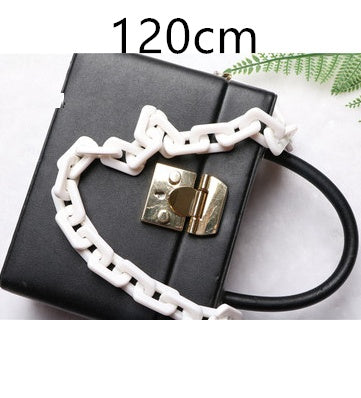 Chain chain acrylic chain