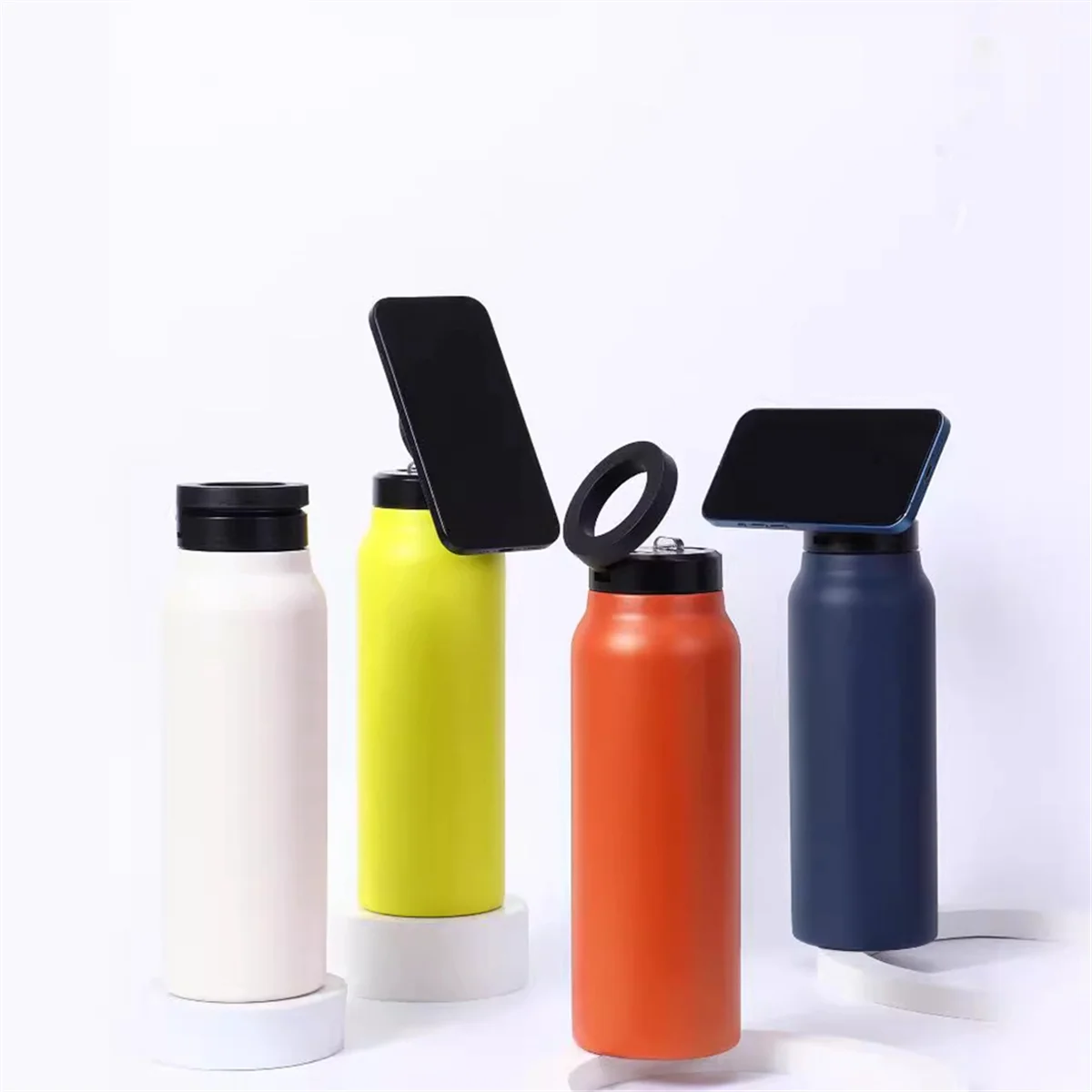 Navy Blue Insulated Water Bottle with Magnetic Phone Holder, Made of Stainless Steel