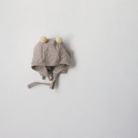 Light brown hat